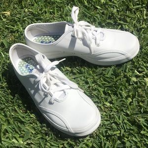 👟 White Leather Keds 👟